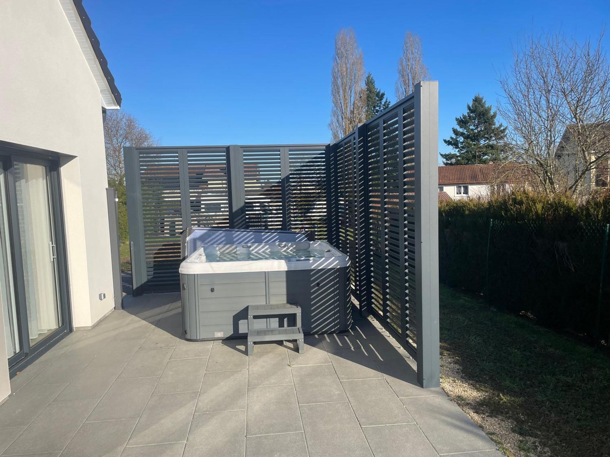 Logis Hotel Restaurant La Vraine Gironcourt-sur-Vraine ภายนอก รูปภาพ