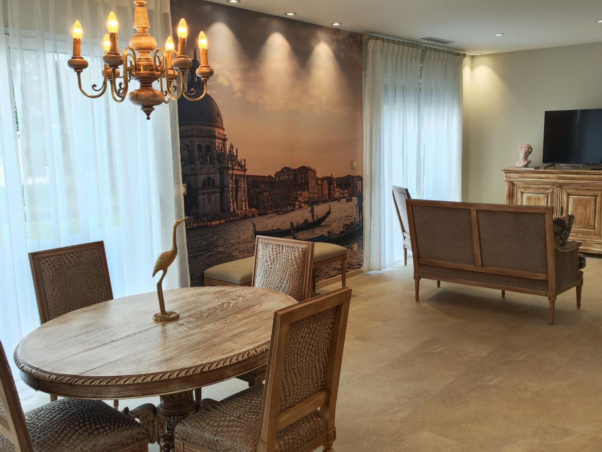 Logis Hotel Restaurant La Vraine Gironcourt-sur-Vraine ภายนอก รูปภาพ