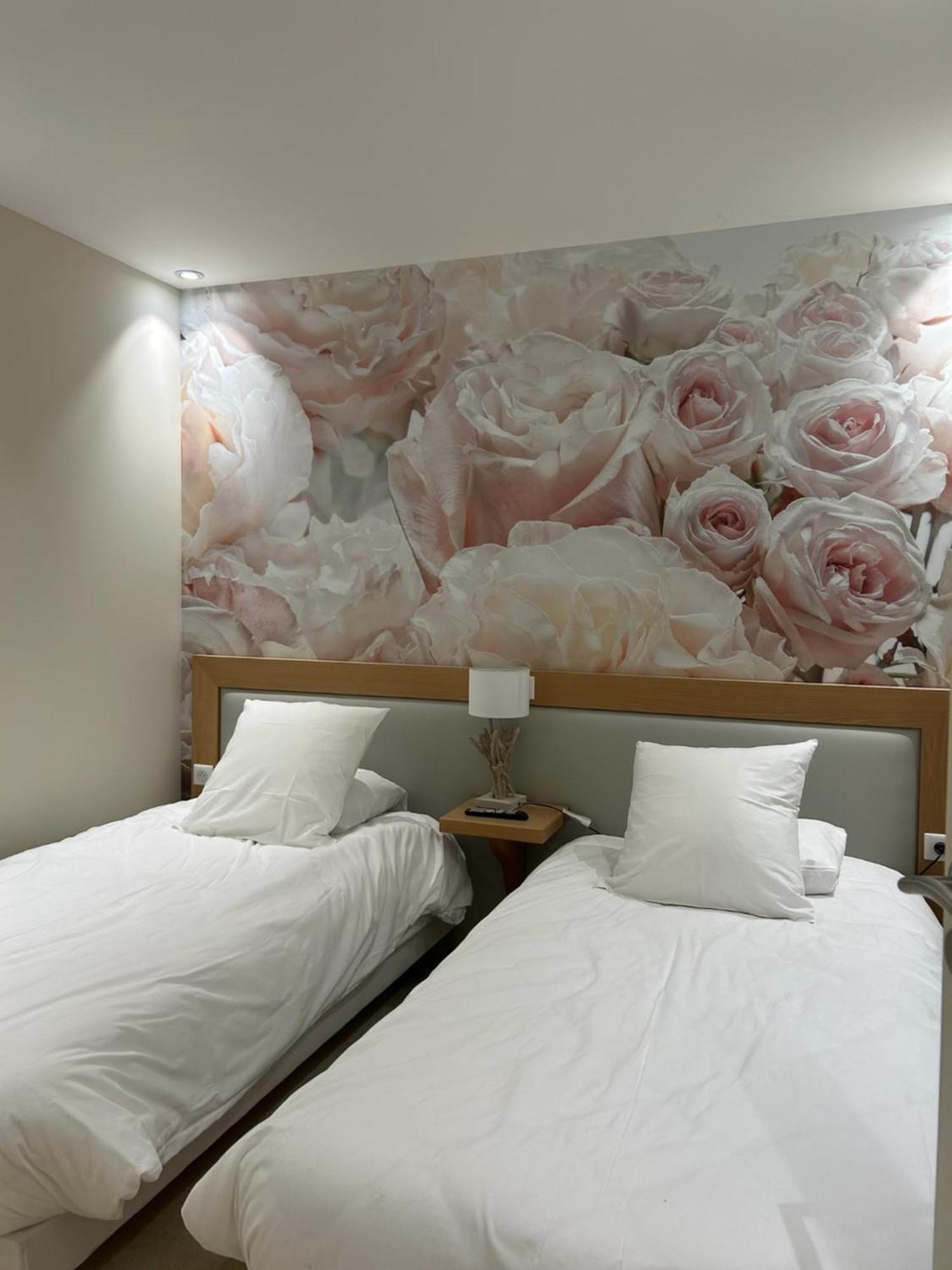 Logis Hotel Restaurant La Vraine Gironcourt-sur-Vraine ภายนอก รูปภาพ